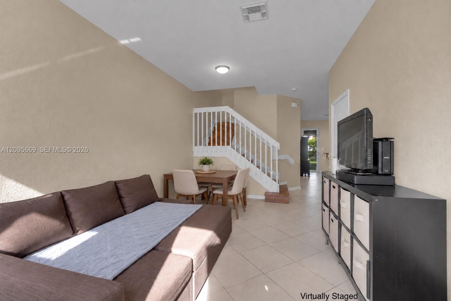 MAJORCA ISLES IV CONDO · #6 in Miami Gardens - Photo 2