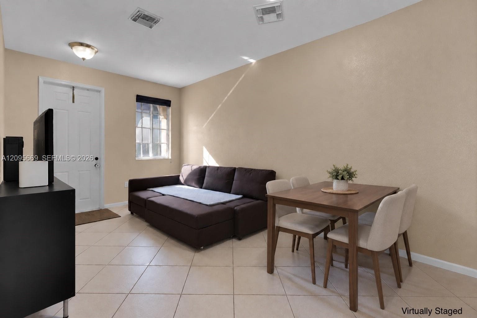 MAJORCA ISLES IV CONDO · #6 in Miami Gardens - Photo 3