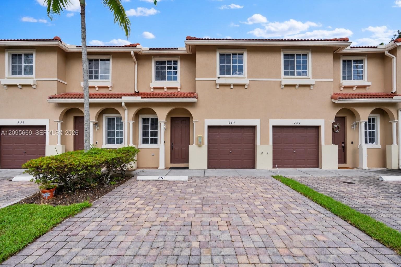 MAJORCA ISLES IV CONDO · #6 in Miami Gardens - Photo 1