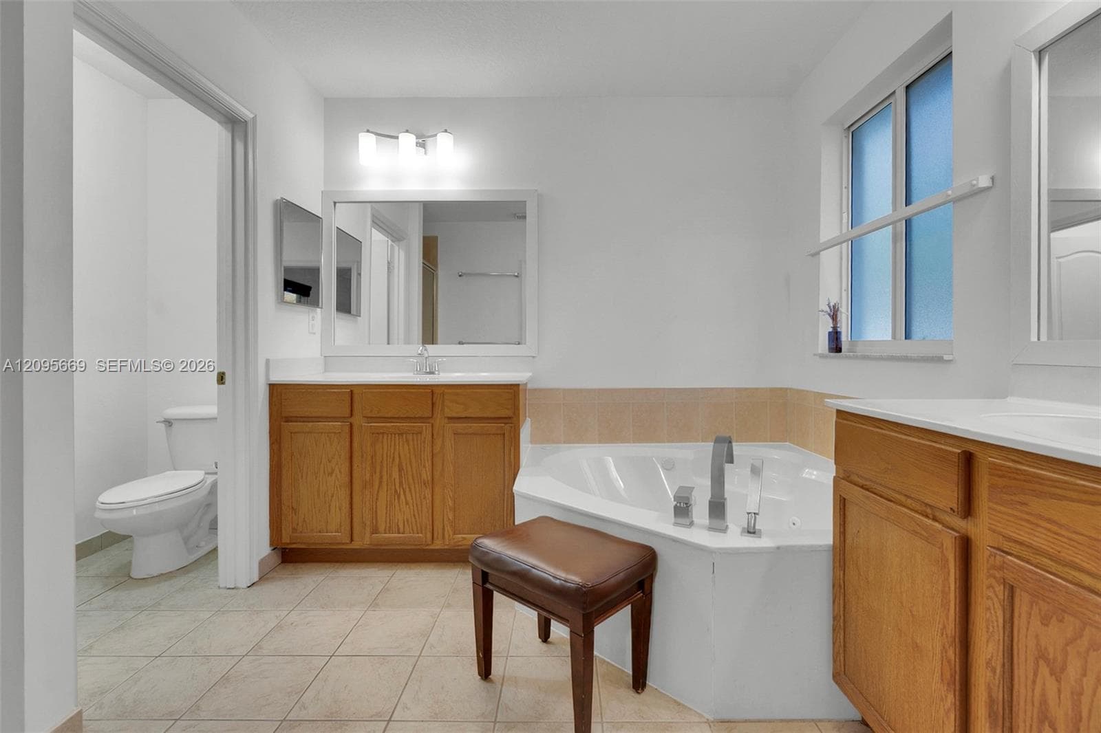 MAJORCA ISLES IV CONDO · #6 in Miami Gardens - Photo 20