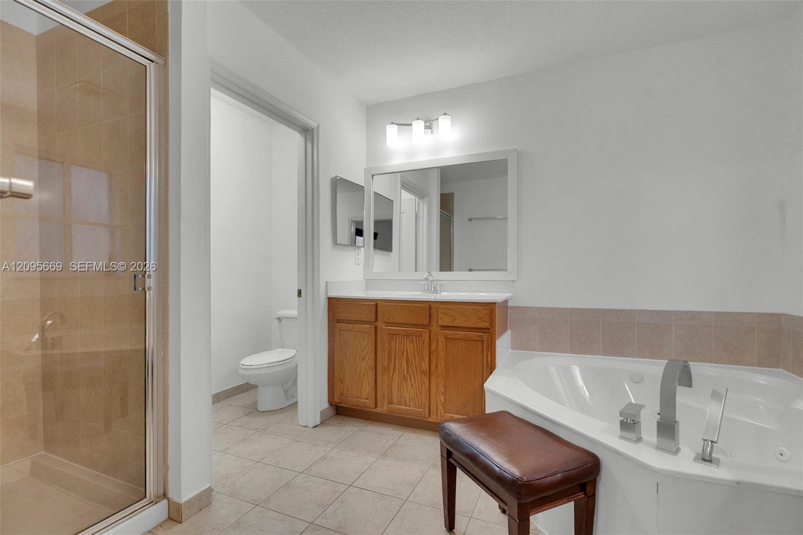 MAJORCA ISLES IV CONDO · #6 in Miami Gardens - Photo 19