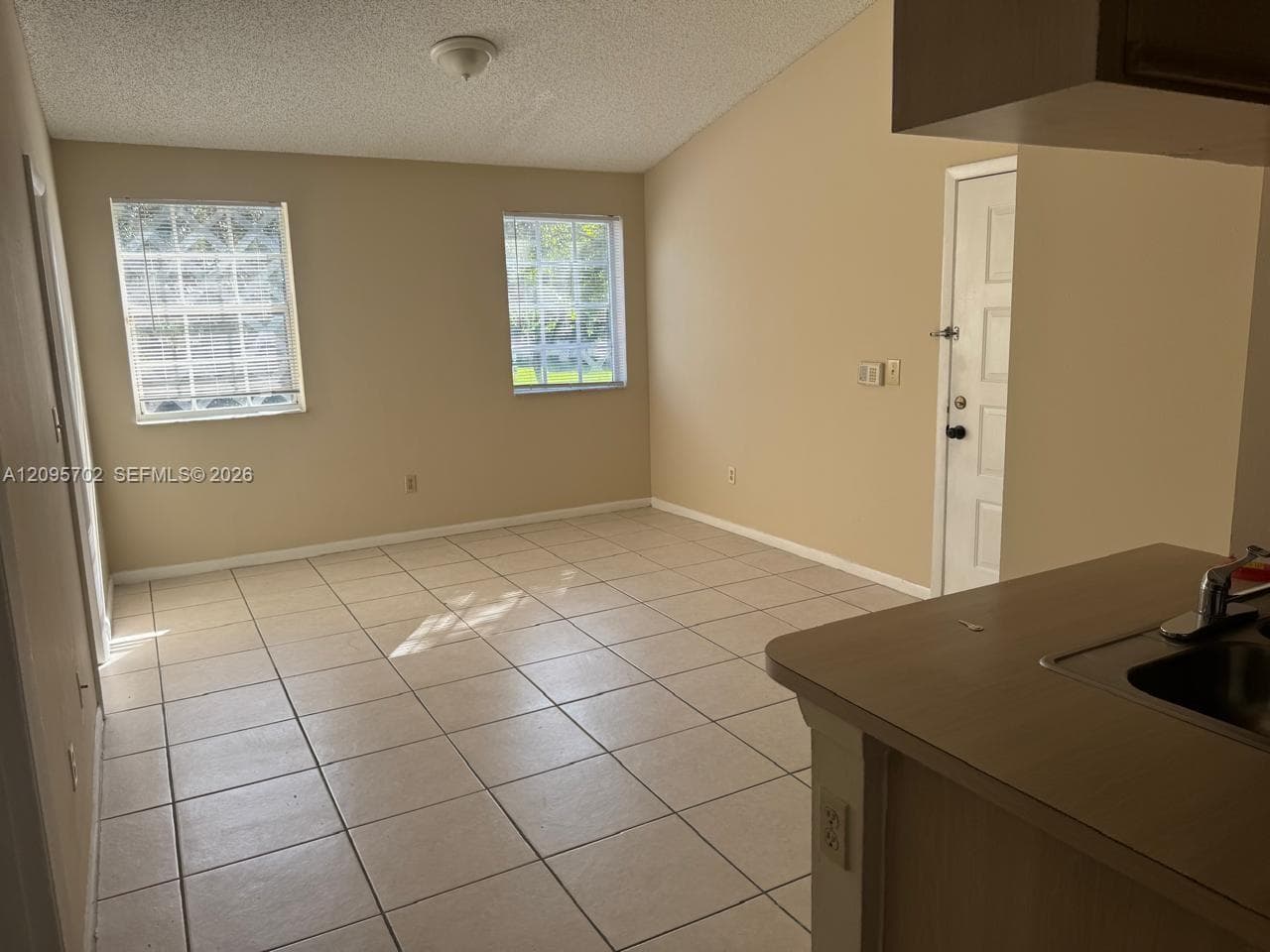 LA HACIENDA COUNTRY CLUB · #H in Hialeah - Photo 7