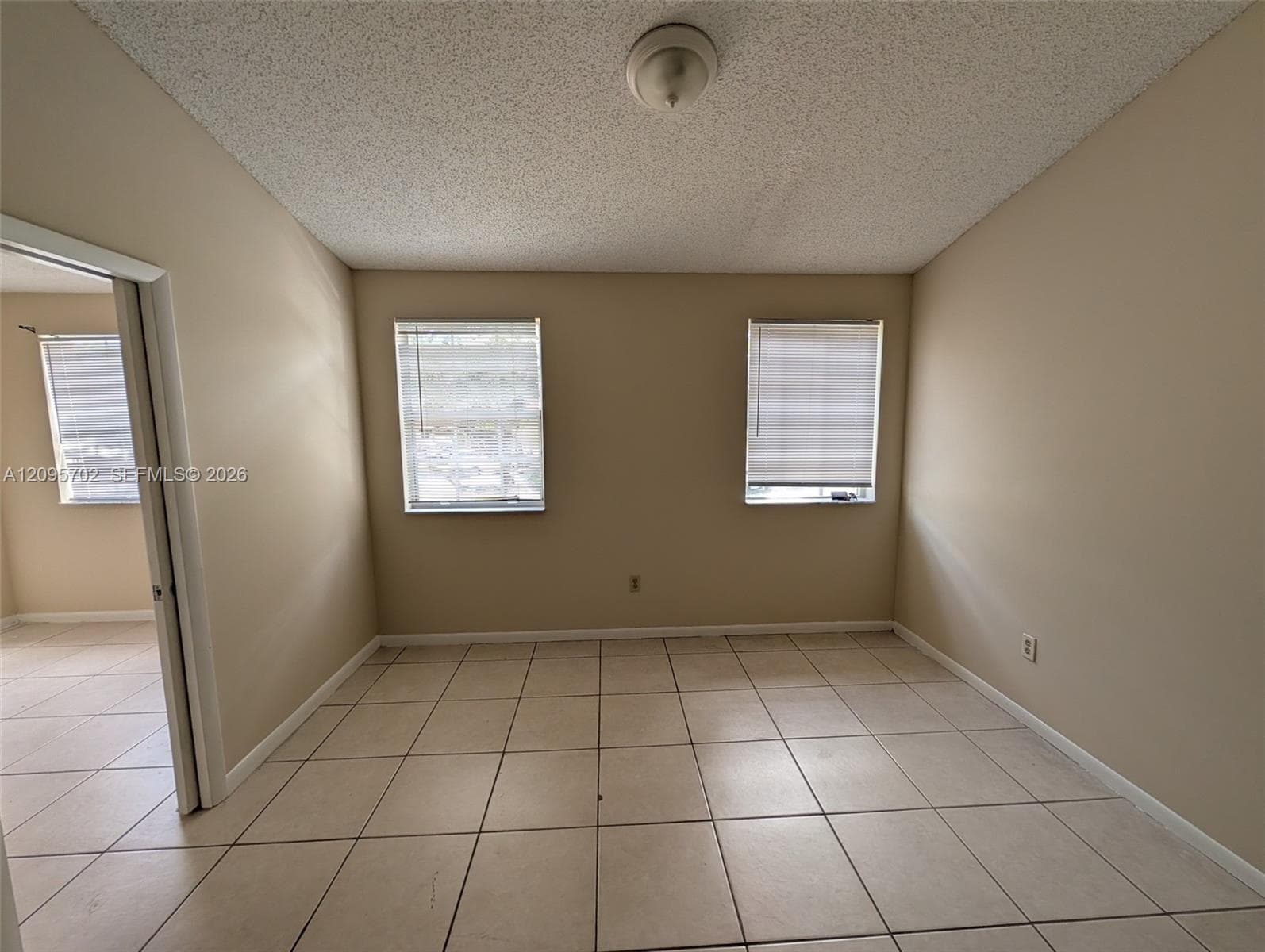 LA HACIENDA COUNTRY CLUB · #H in Hialeah - Photo 14