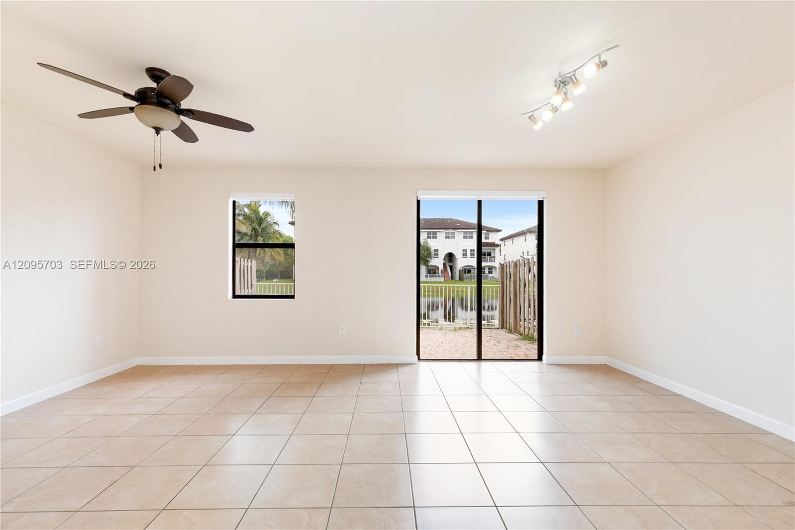 8965 NW 98th Ave photo 12