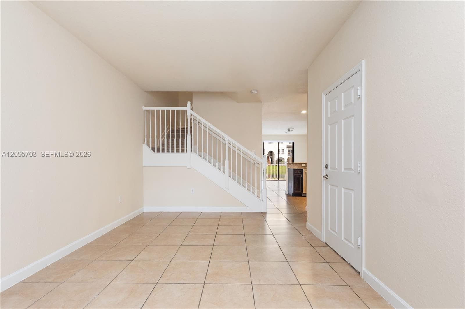 8965 NW 98th Ave photo 3