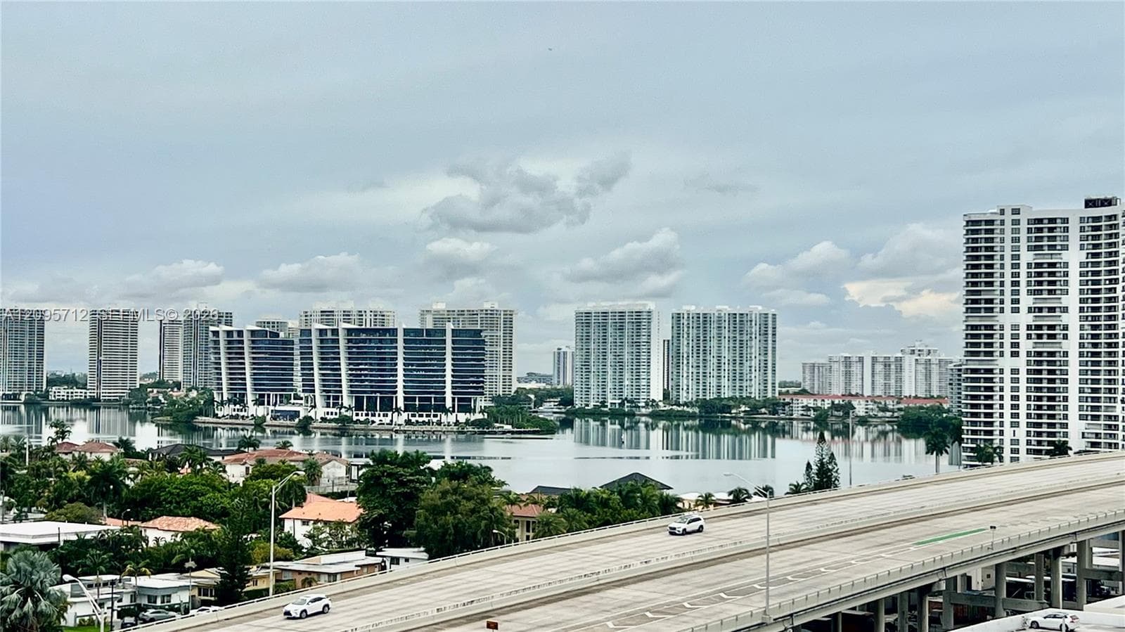 Ocean Reserve · #1106 in Sunny Isles Beach - Photo 2