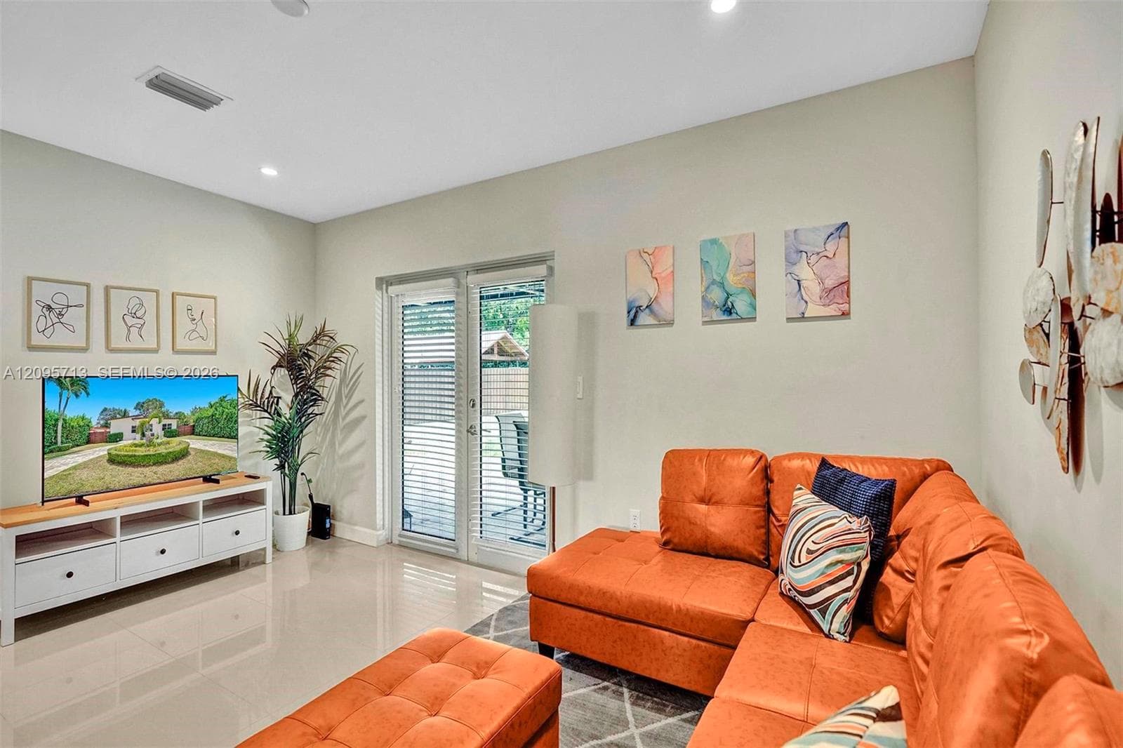 6550 SW 52nd Ter photo 13
