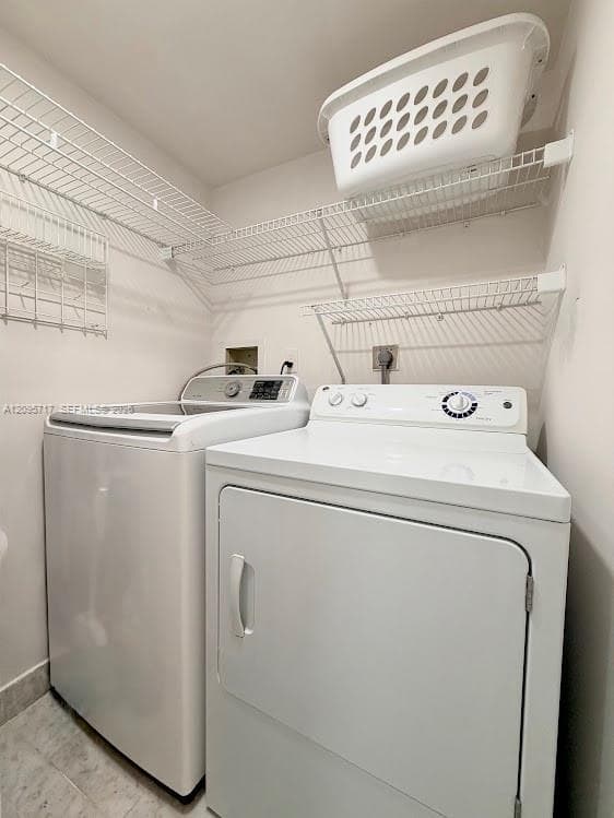 Oceania III · #2032 in Sunny Isles Beach - Photo 23
