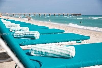 Oceania III · #2032 in Sunny Isles Beach - Photo 30