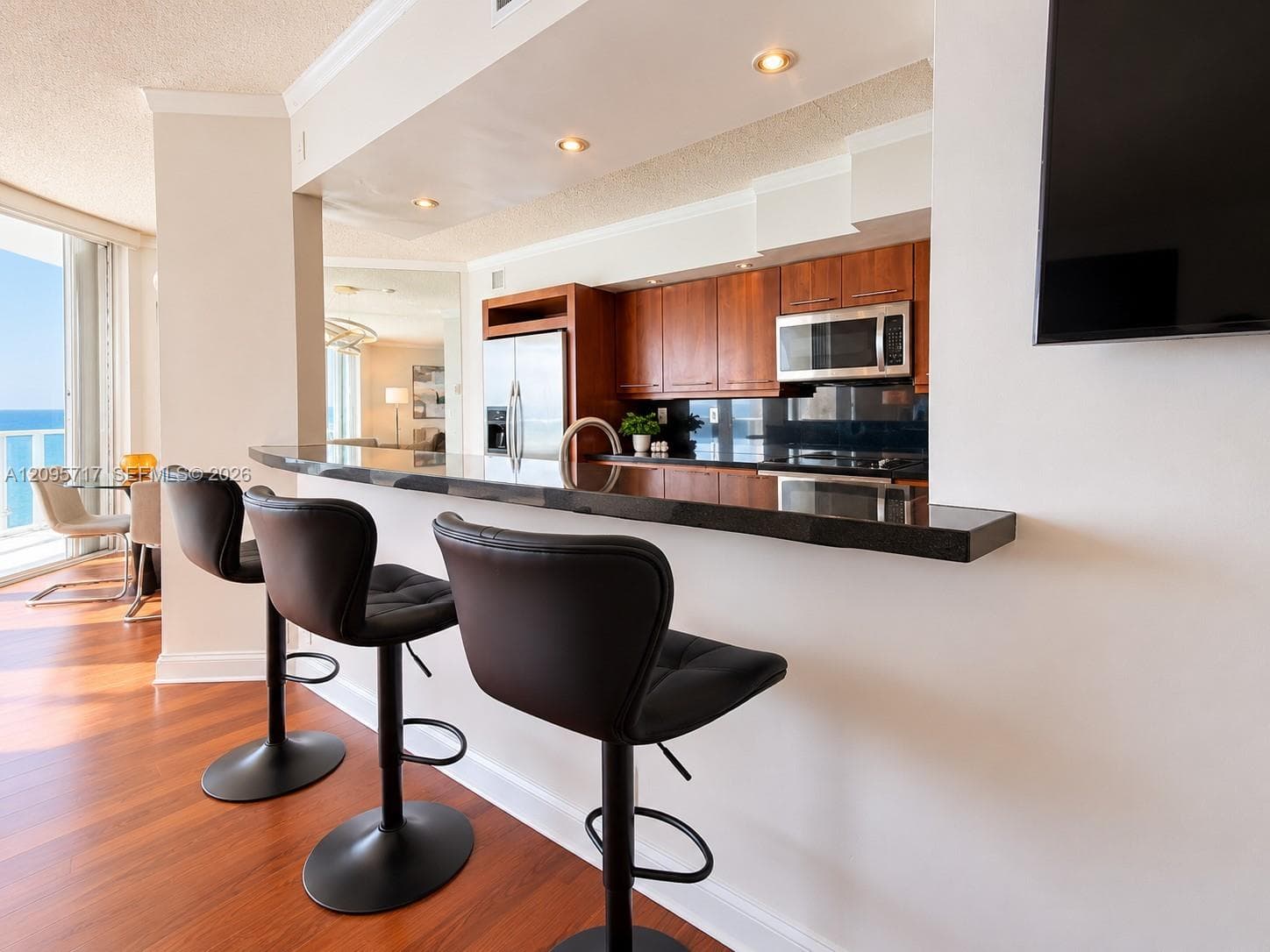 Oceania III · #2032 in Sunny Isles Beach - Photo 4