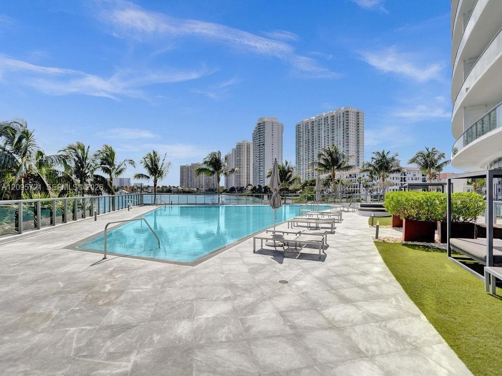 Echo Aventura · #210 in Aventura - Photo 10