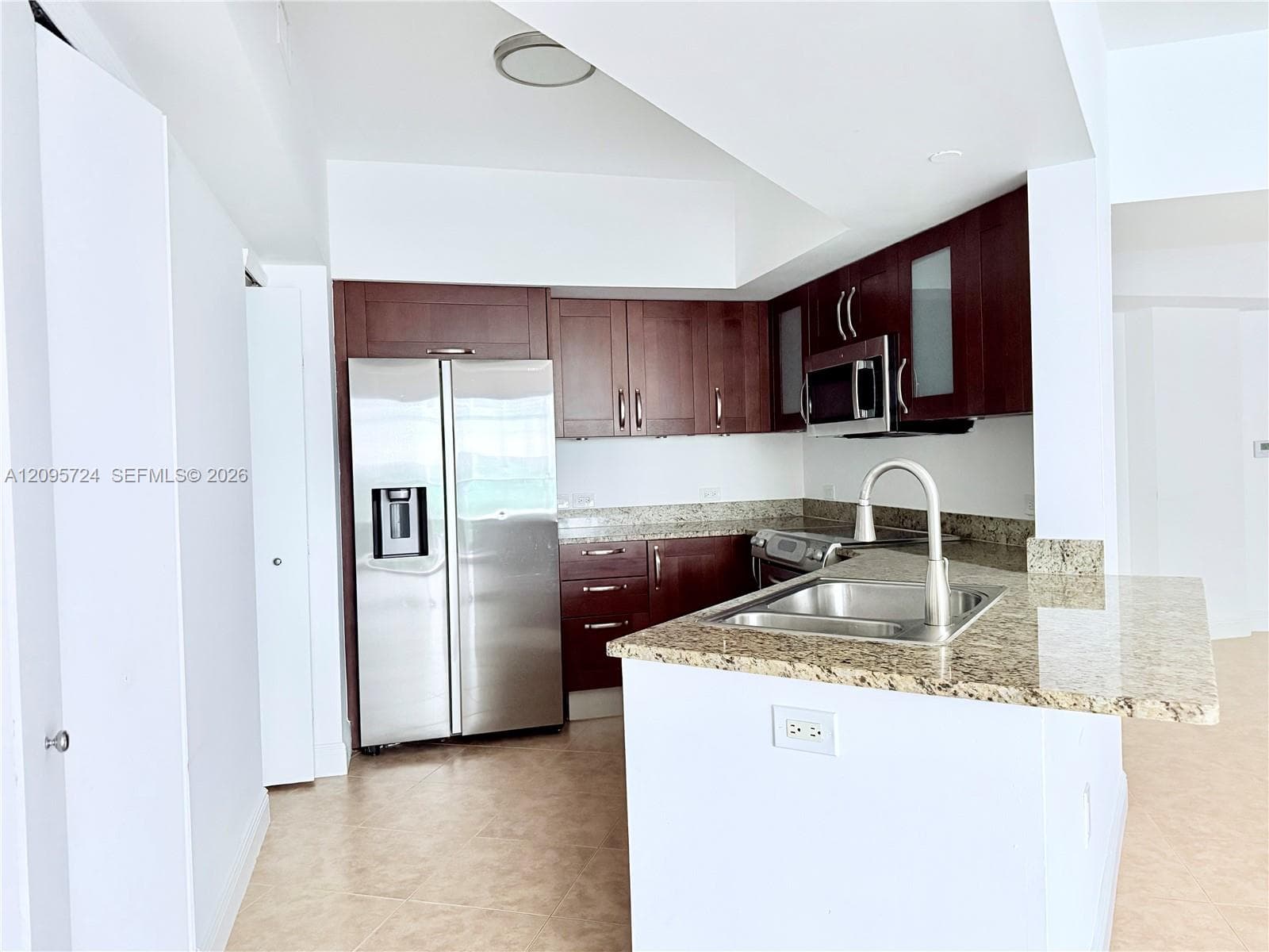 TURNBERRY VILLAGE SO TOWE · #216 in Aventura - Photo 9