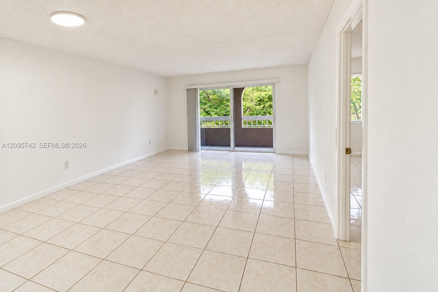 VILLAGE OF KINGS CREEK CO · #C-314 in Miami - Photo 17