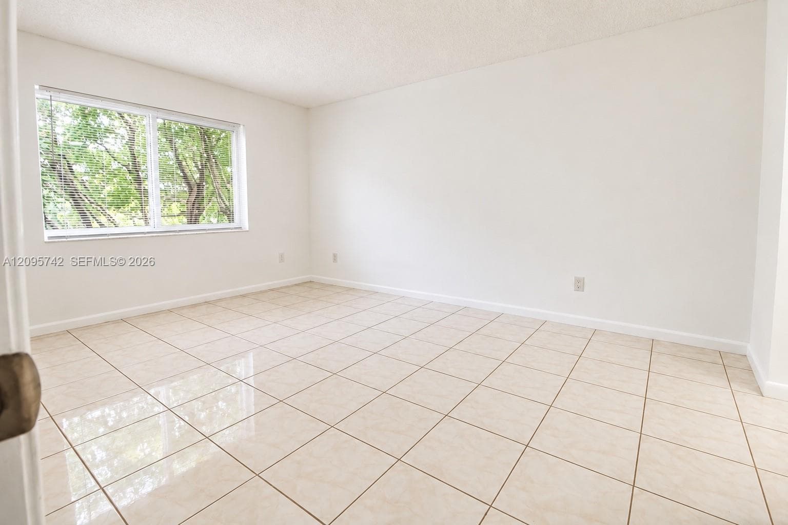 VILLAGE OF KINGS CREEK CO · #C-314 in Miami - Photo 14