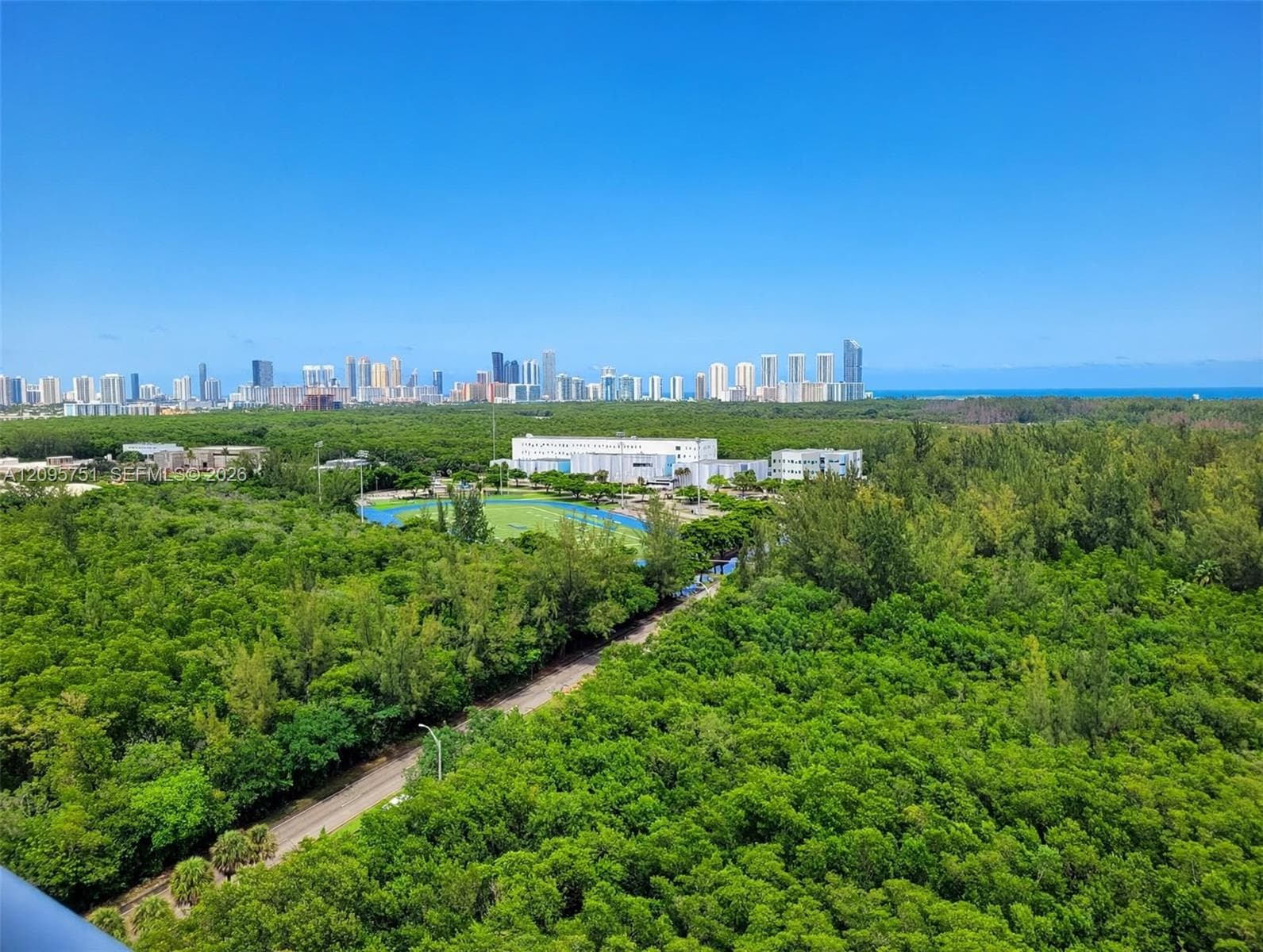 THE OAKS I CONDO · #1704 in North Miami - Photo 17