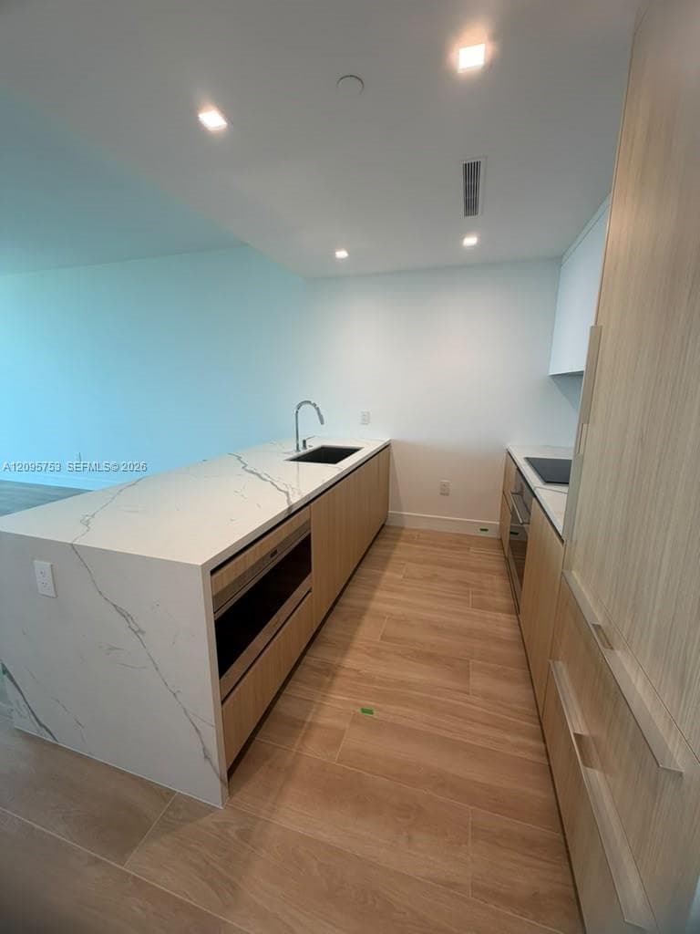 One Park Tower Condo 1204 · #1204 in Miami - Photo 27