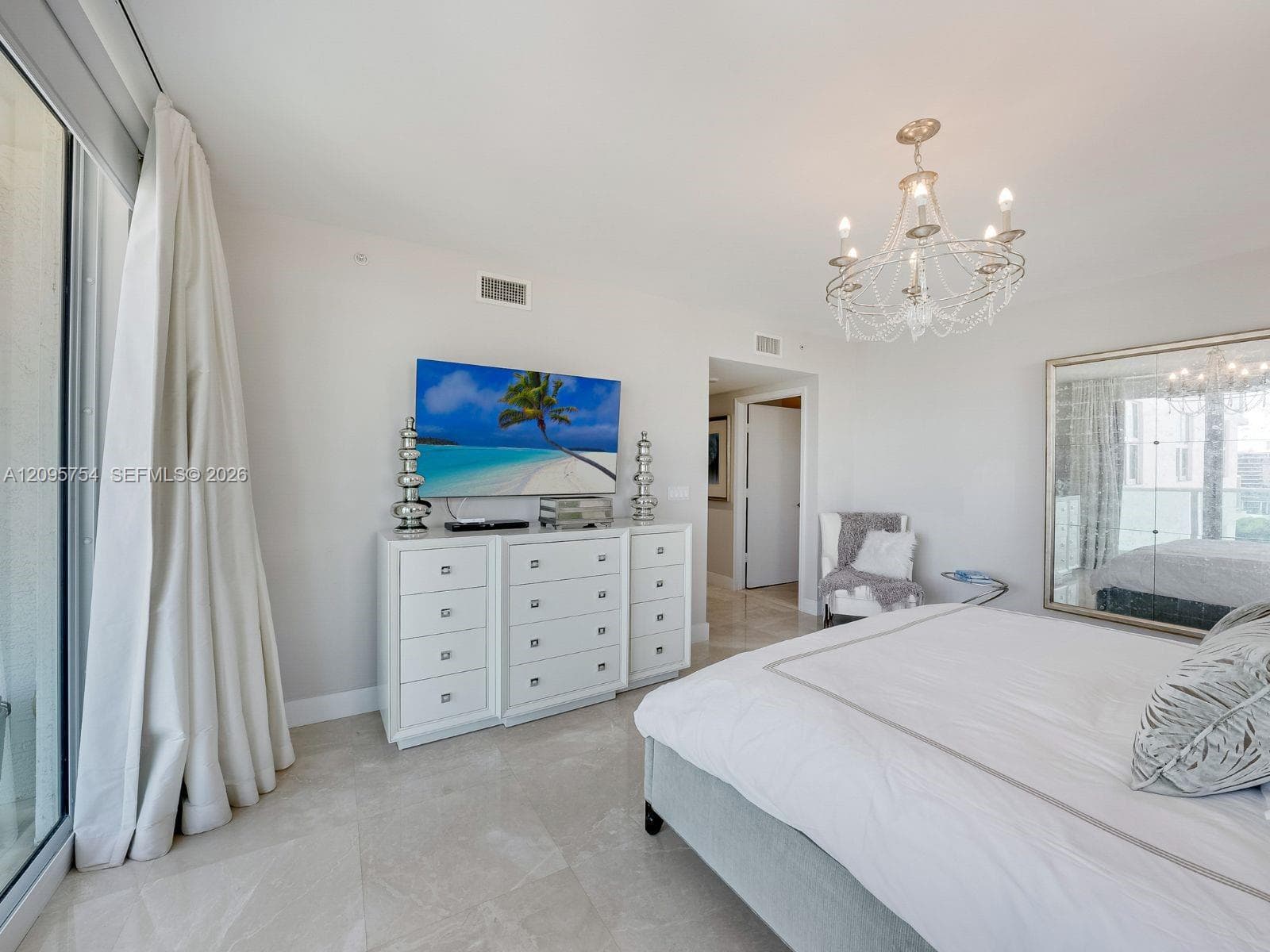 Peninsula II · #1701 in Aventura - Photo 17