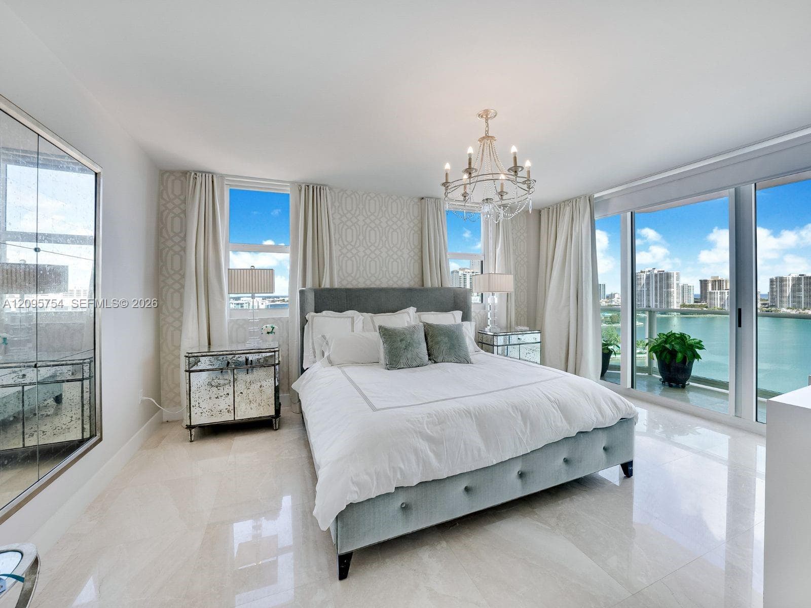 Peninsula II · #1701 in Aventura - Photo 11