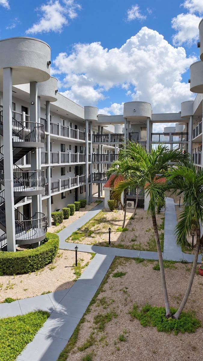 ALAMEDA TOWER I CONDO · #304 in Hialeah - Photo 38