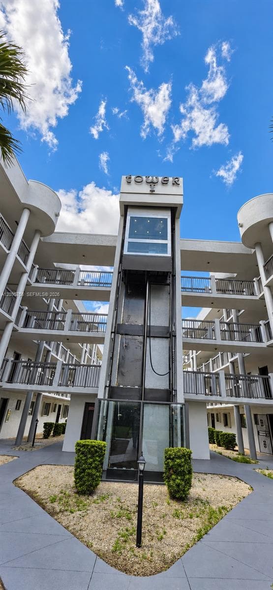 ALAMEDA TOWER I CONDO · #304 in Hialeah - Photo 41