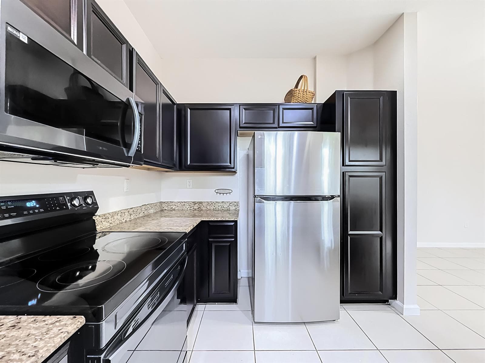 1366 NW 214th Terrace-31