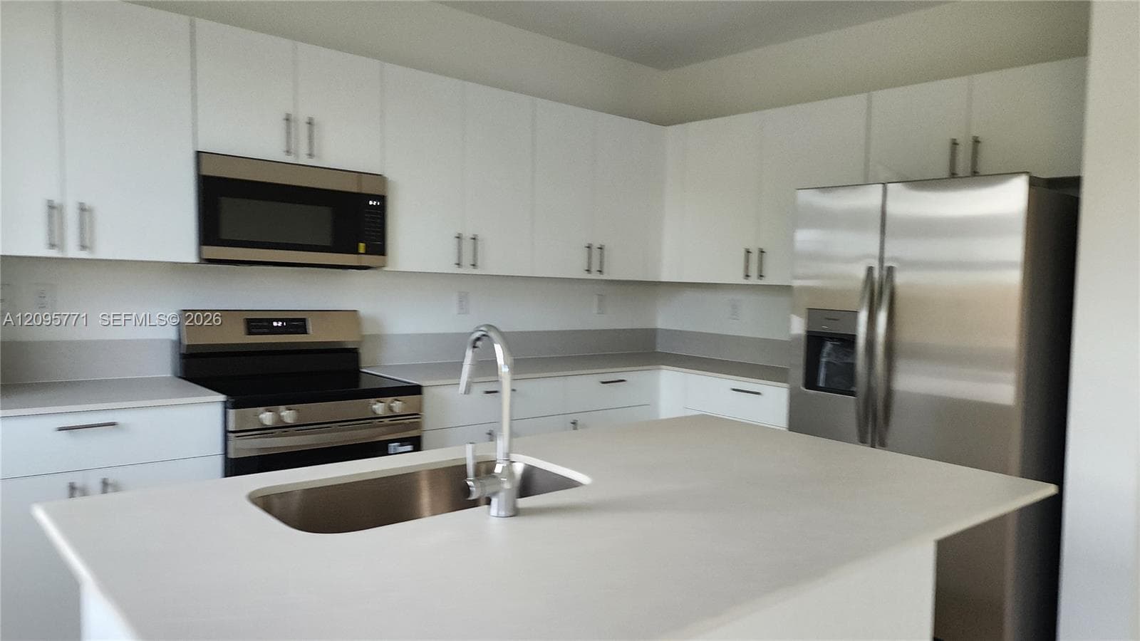 2518 SE 25th Dr #2518 photo 13