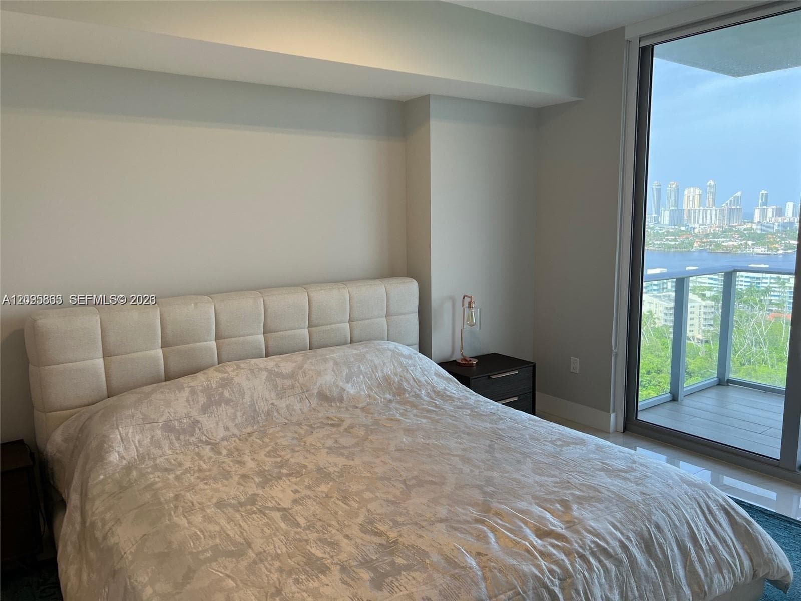 THE HARBOUR SOUTH CONDO · #2017 in North Miami Beach - Photo 12