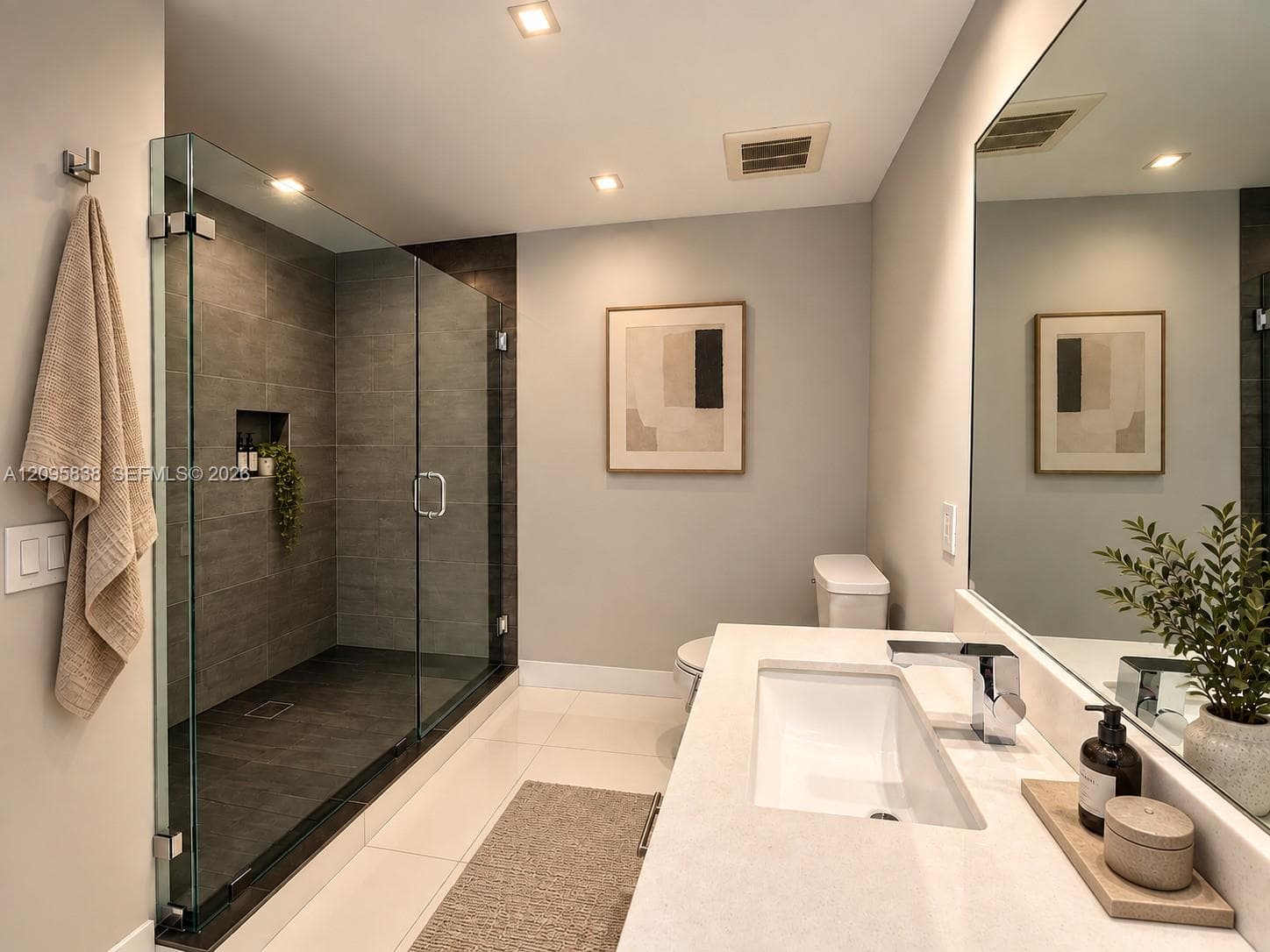 The Metropolitan · #1208 in Miami - Photo 12
