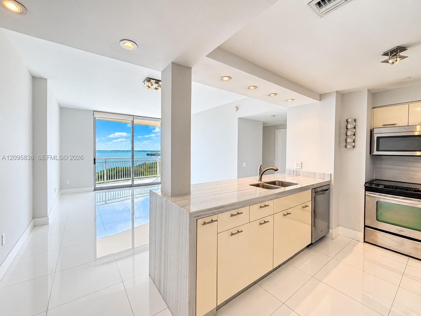 The Metropolitan · #1208 in Miami - Photo 3