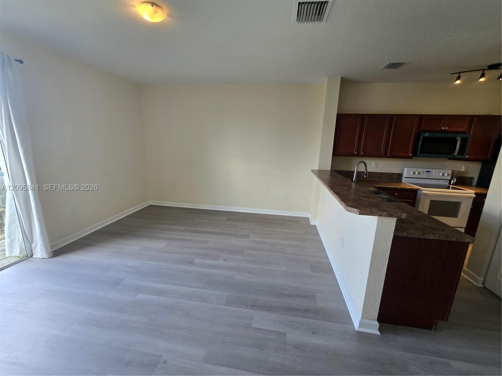 FIJI CONDO NO 1 · #6 in Homestead - Photo 6