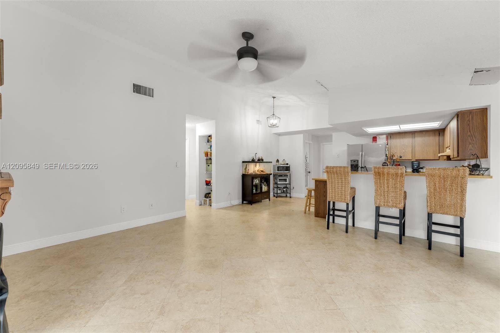 13711 SW 108th St photo 9