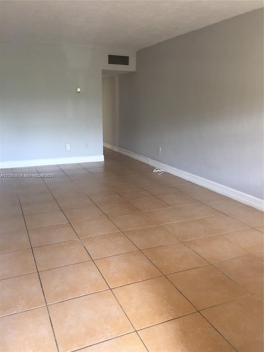 THE PALMS 51 CONDO · #B-7 in North Miami Beach - Photo 5