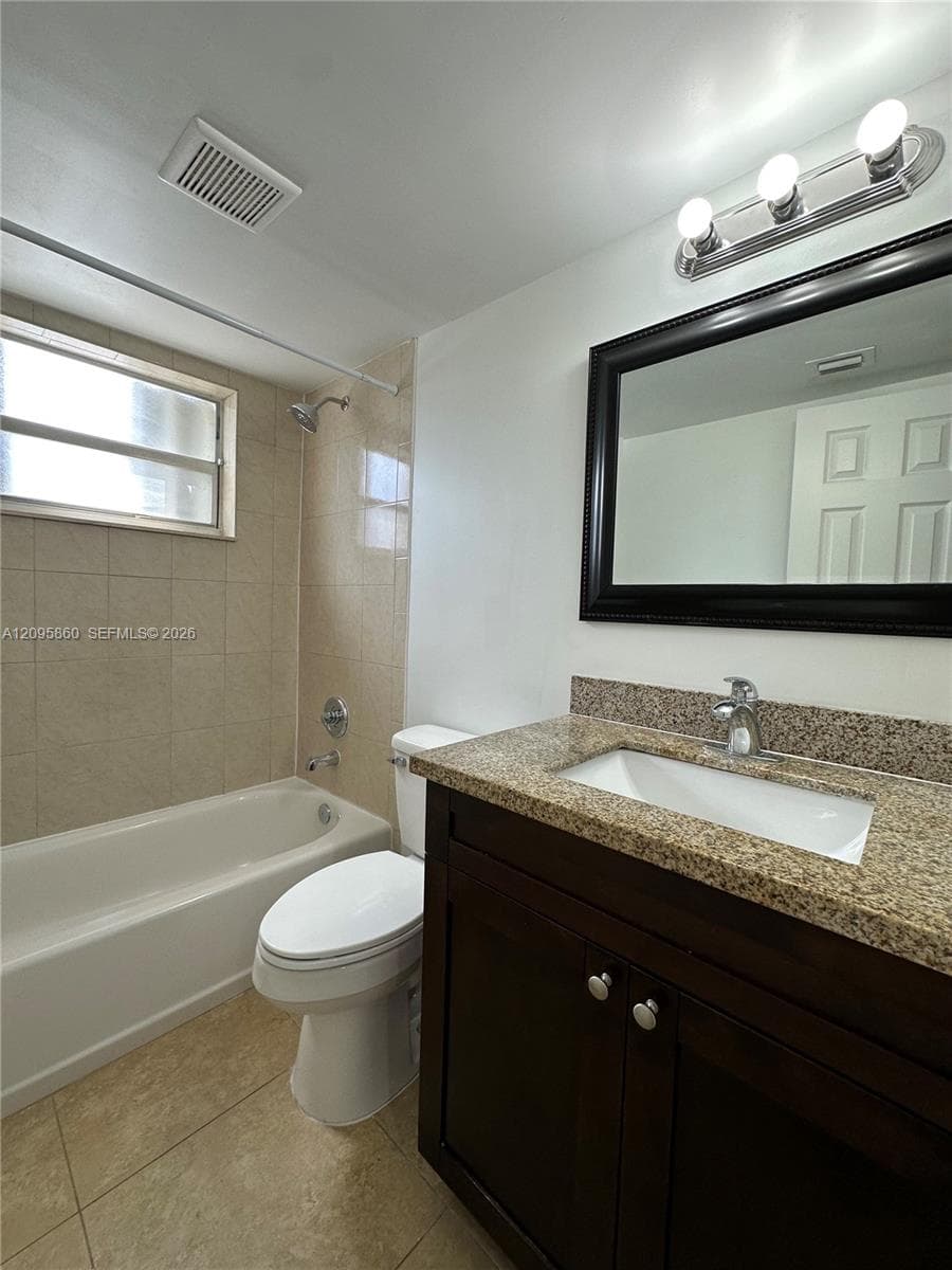 2900 Ne 17th Ave · #118 in Pompano Beach - Photo 14