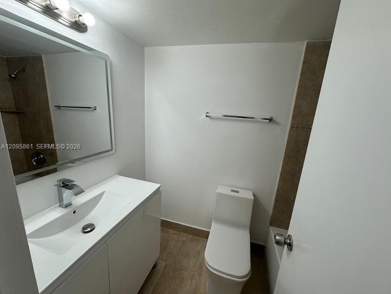 BAYVIEW PALMS CONDO · #301 in North Miami - Photo 13