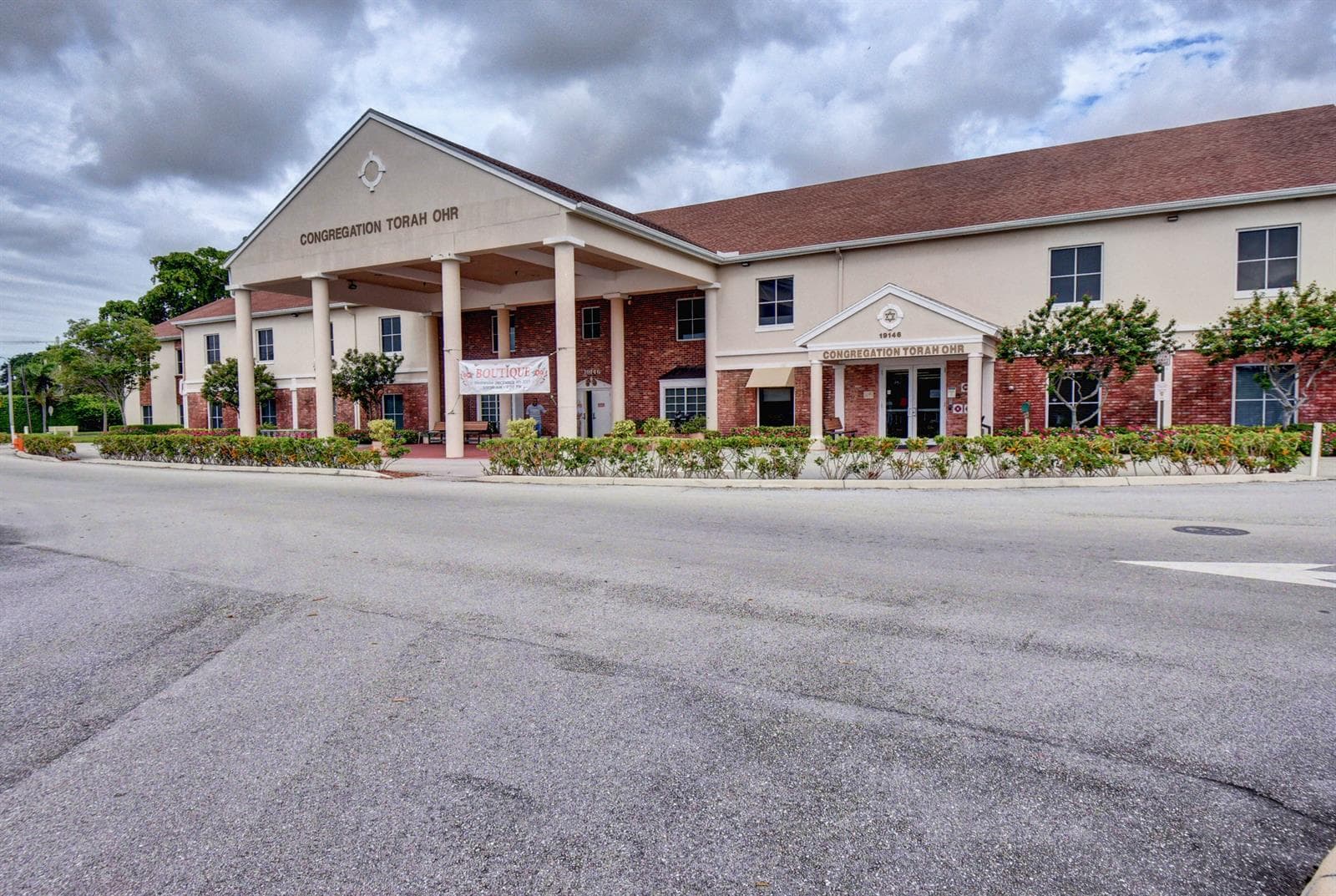 Century Village (24)