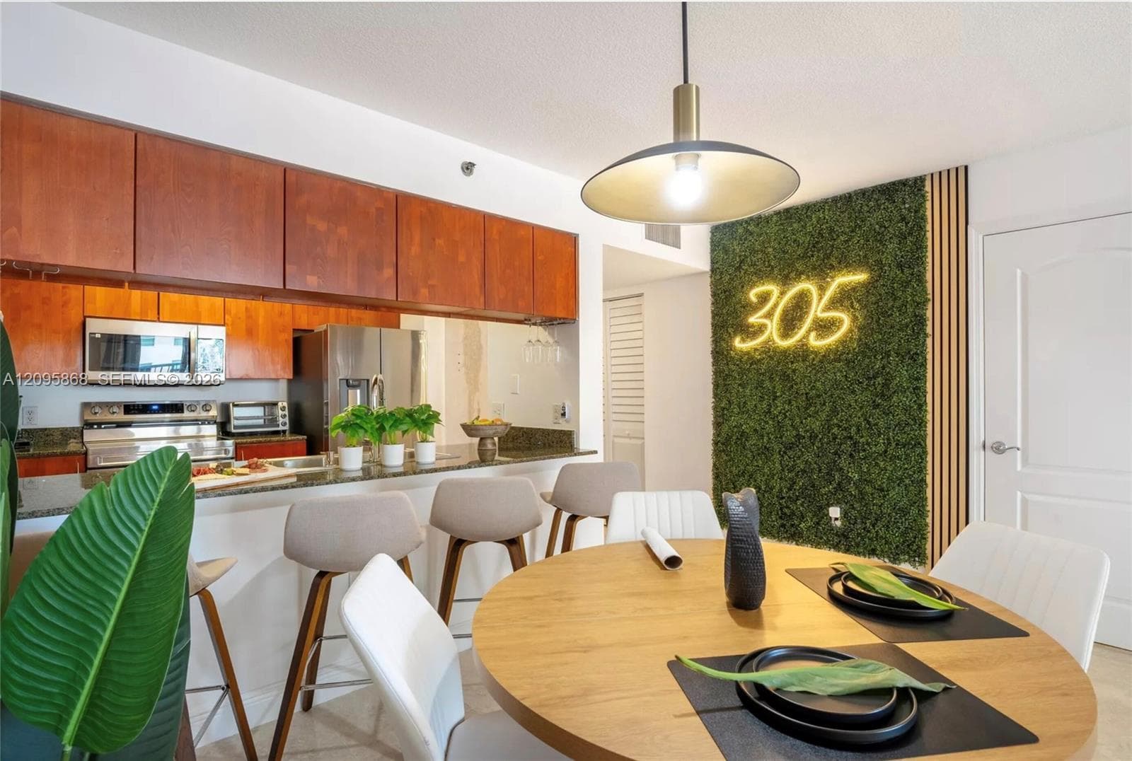 The Club at Brickell Bay · #1805 in Miami - Photo 7