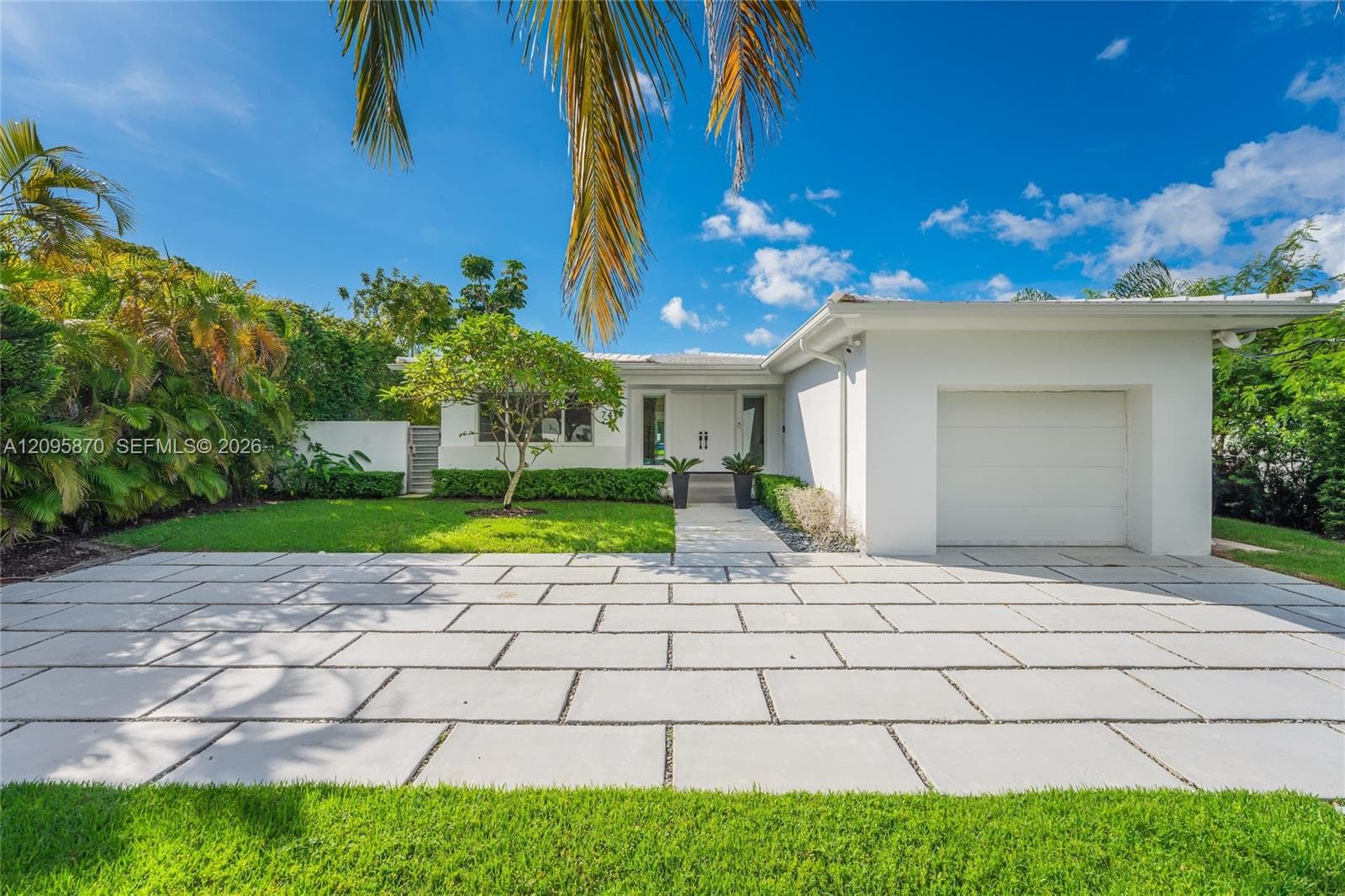 740 S Shore Dr photo 41
