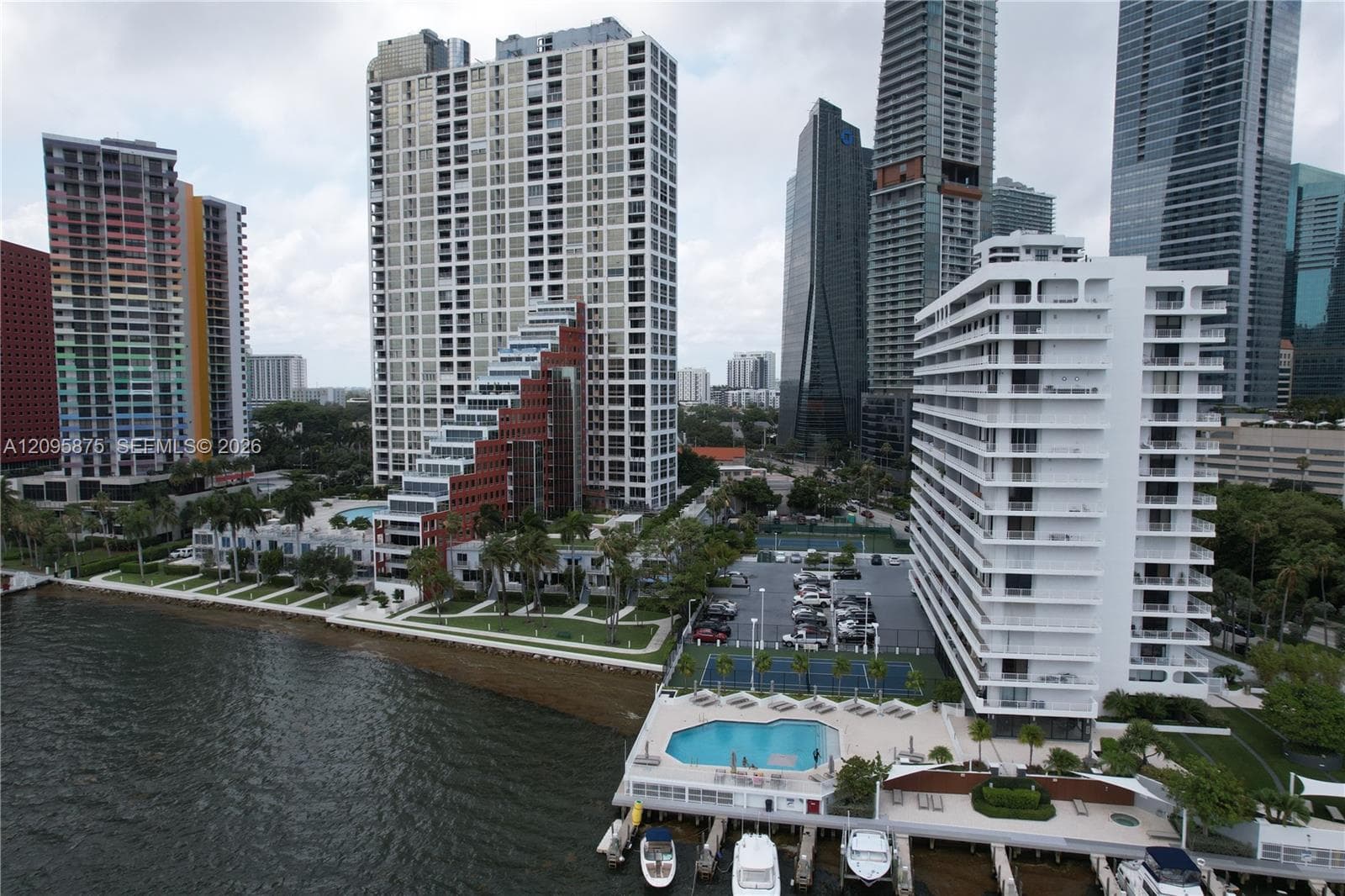 Brickell Harbour · #17K in Miami - Photo 18