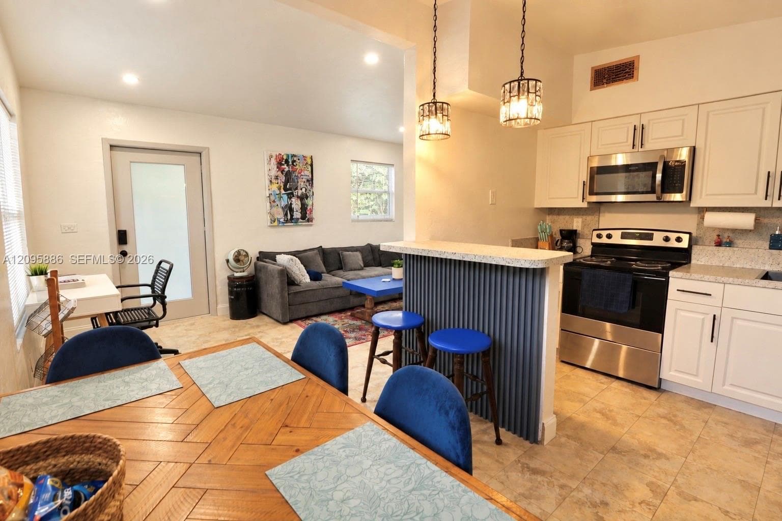 3296 William Ave photo 9