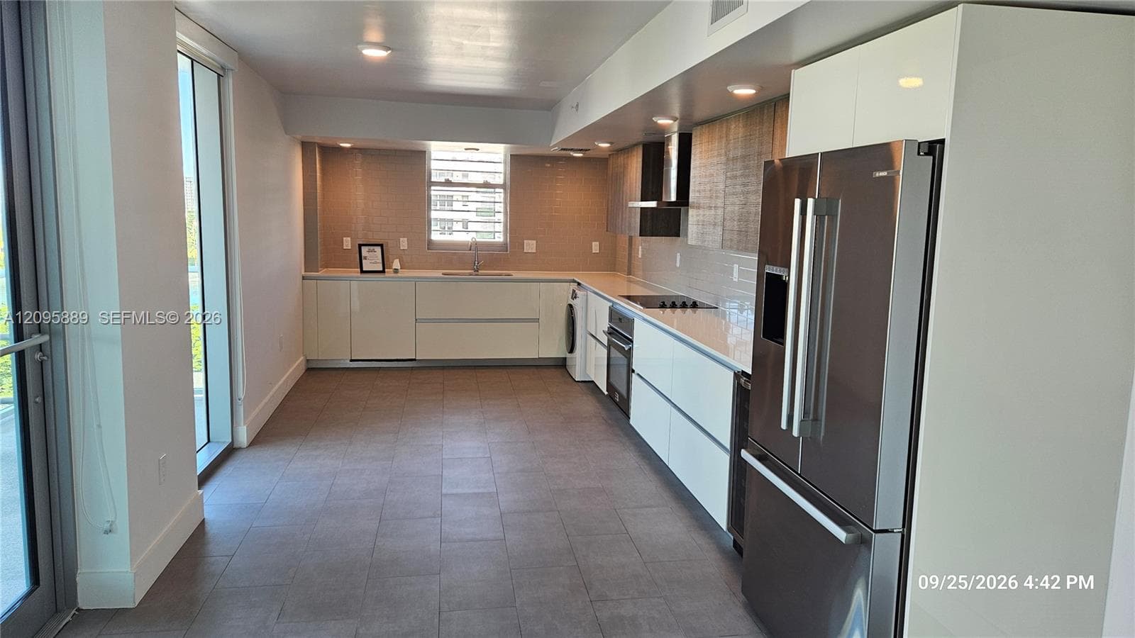 The Club · #804 in Bay Harbor Islands - Photo 8
