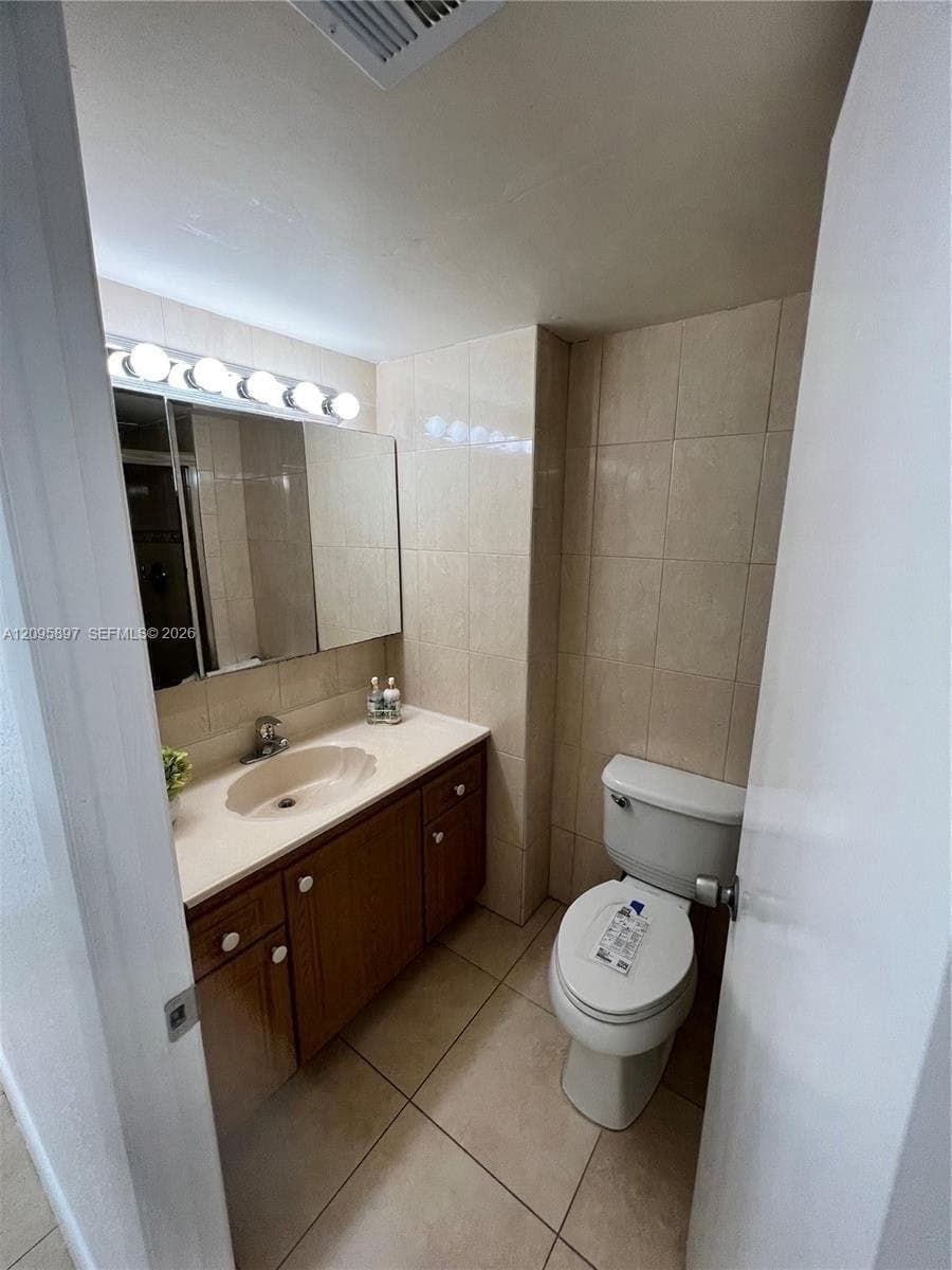 DEL PRADO MARINA · #1901 in Aventura - Photo 29