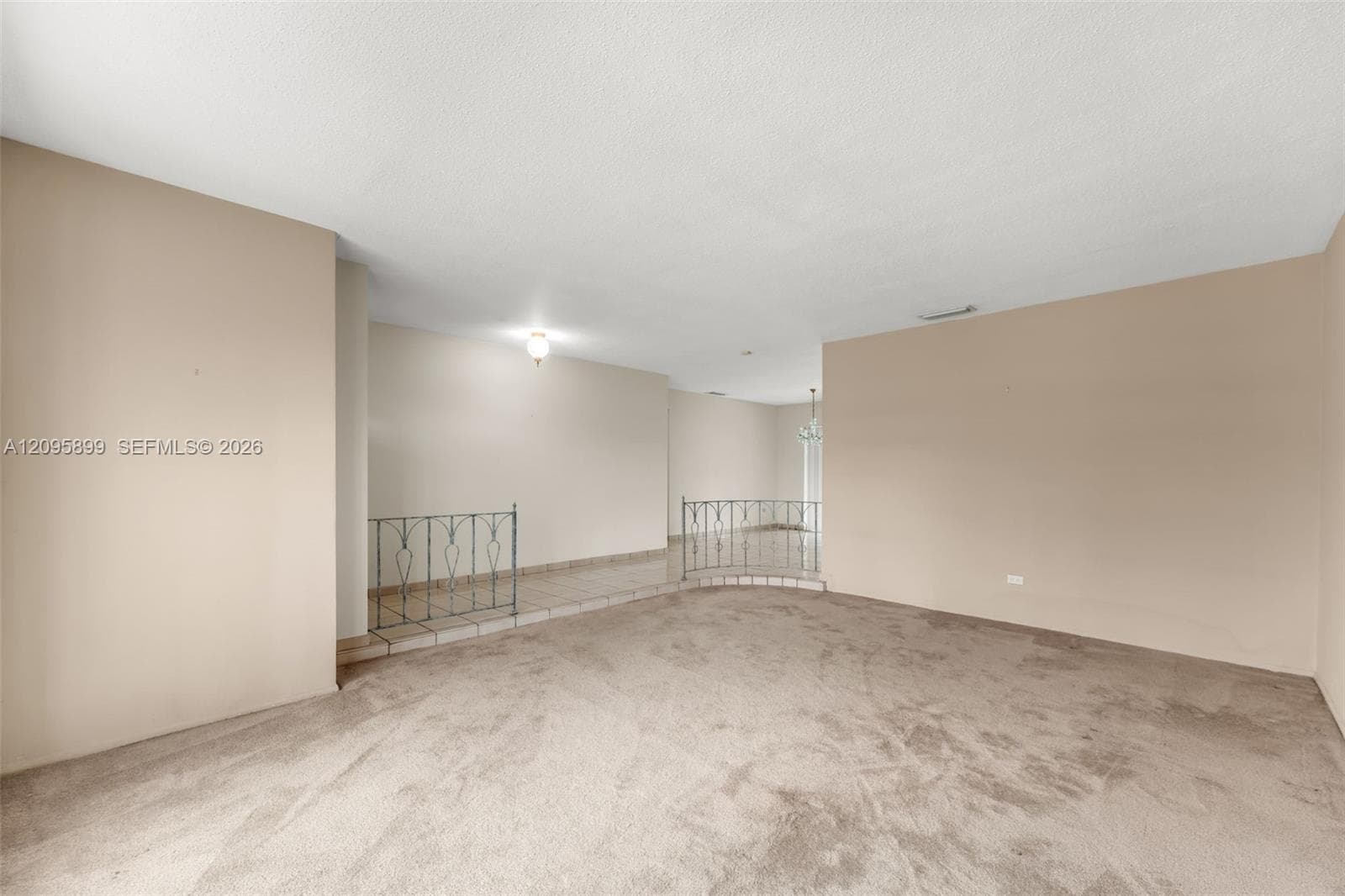 1820 SW 102nd Ave photo 6