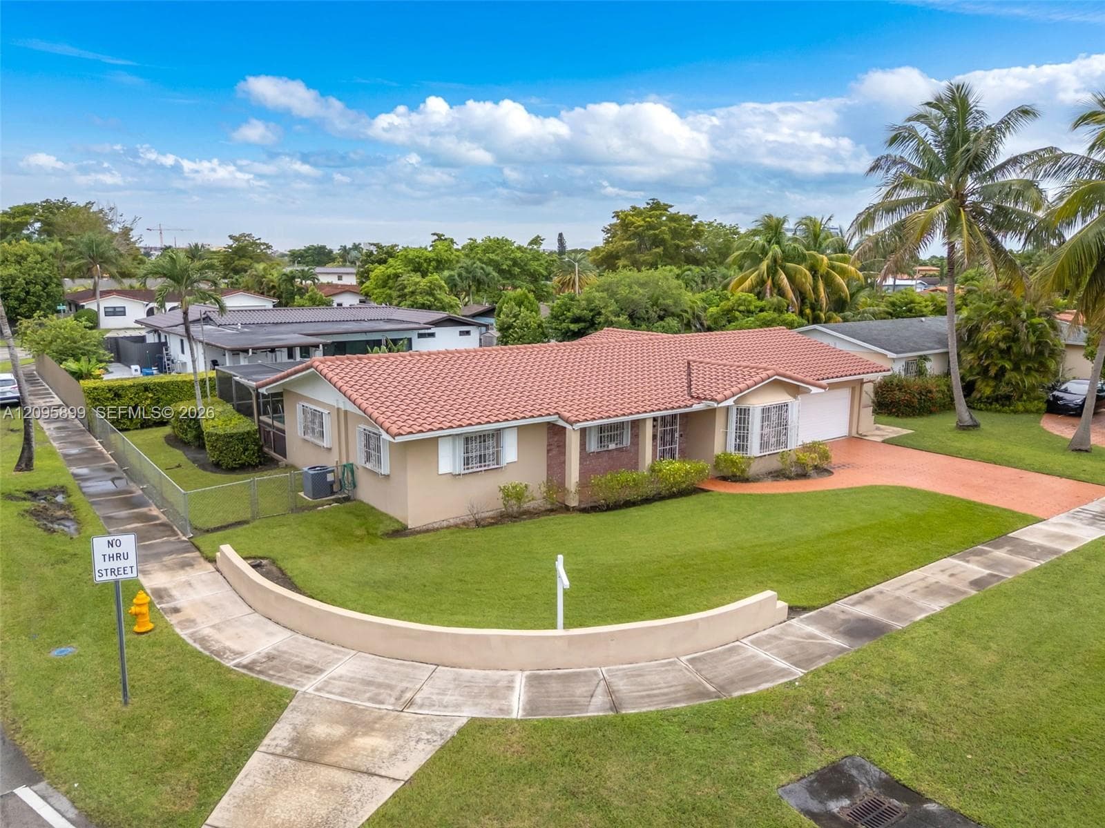 1820 SW 102nd Ave photo 43
