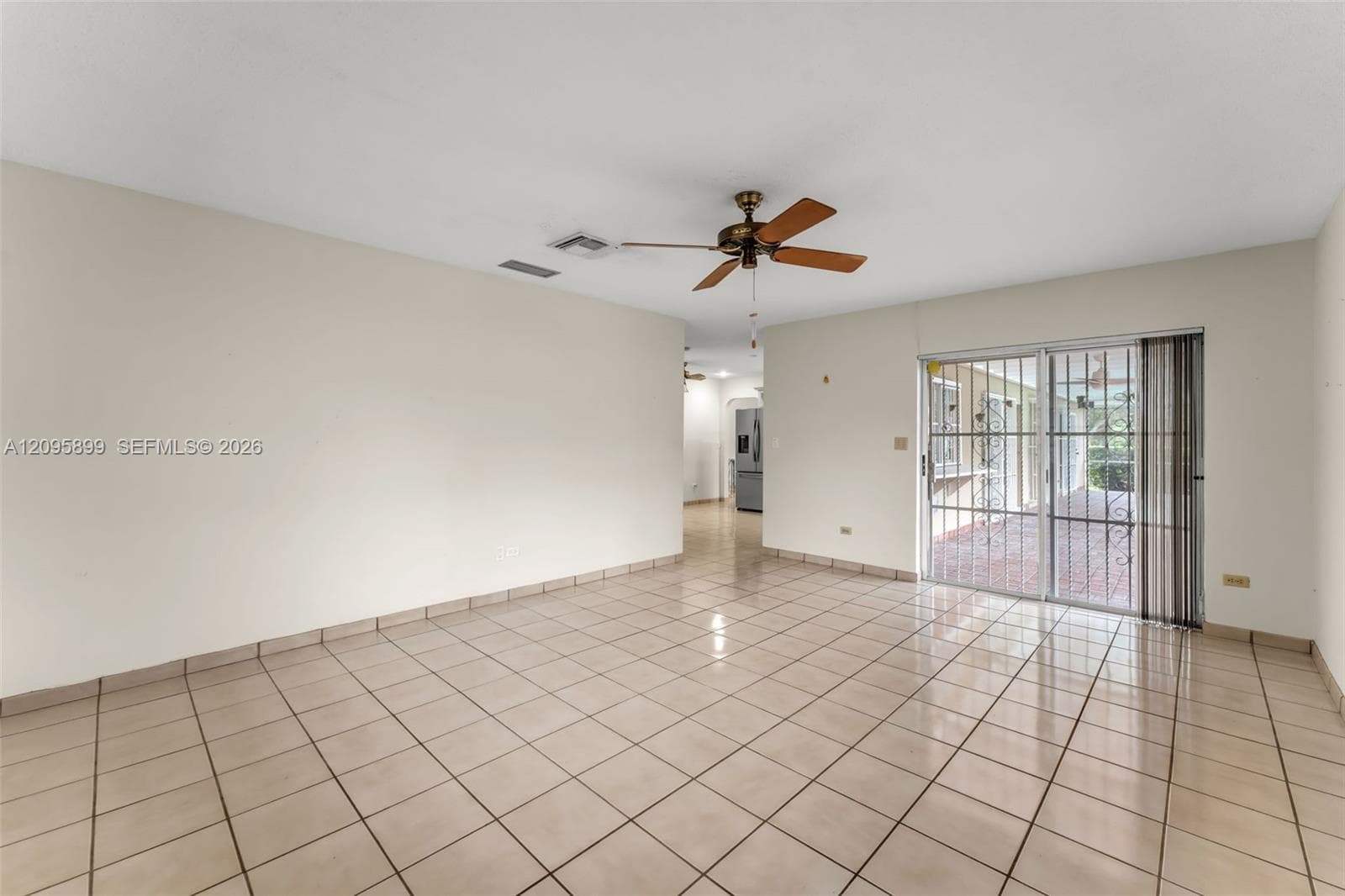 1820 SW 102nd Ave photo 18