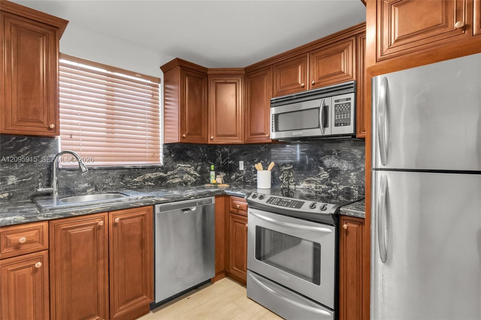 WASHINGTON SQUARE CONDO · #5D in Miami Beach - Photo 10