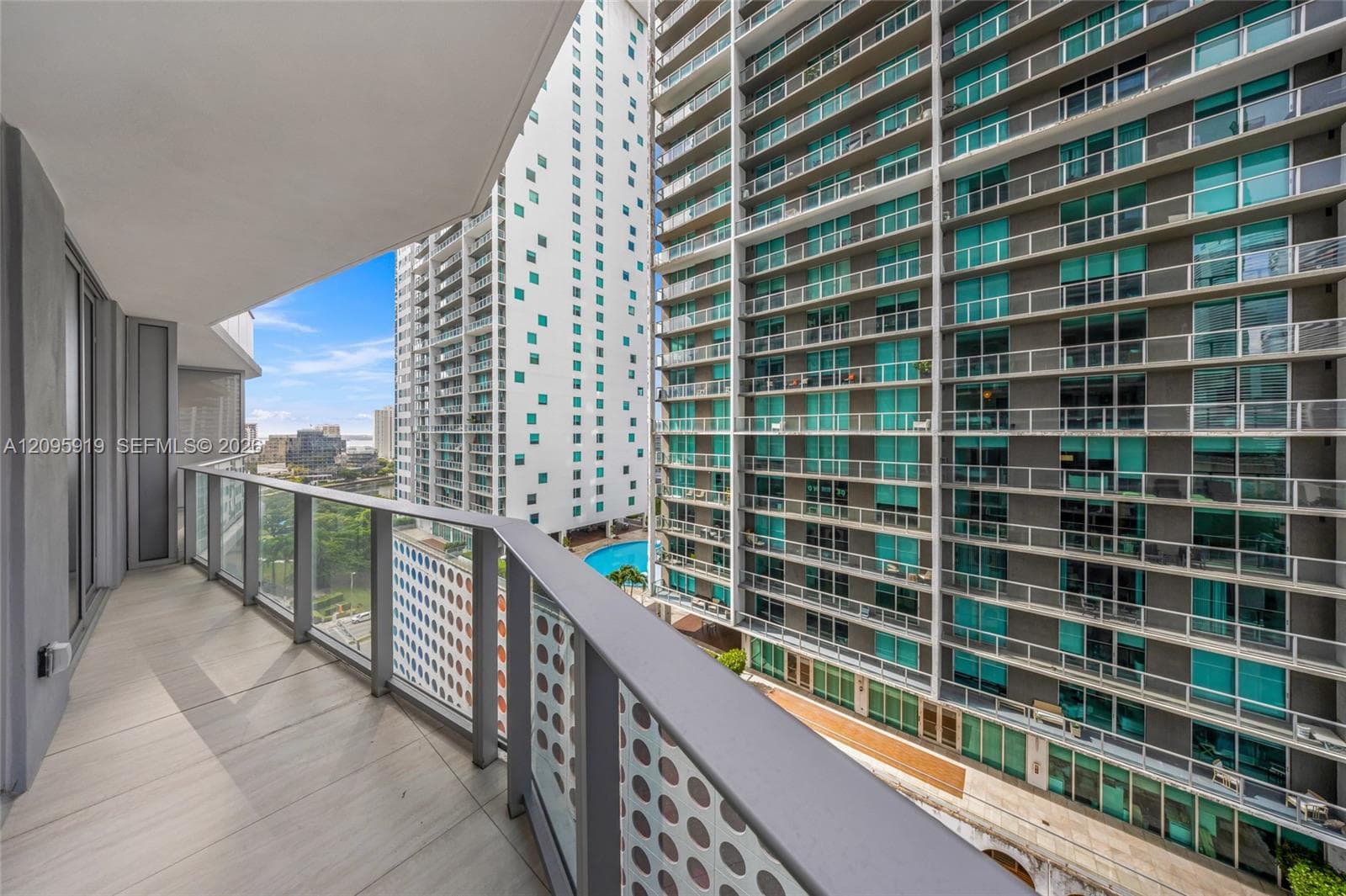 Viceroy Brickell Residences · #1708 in Miami - Photo 14