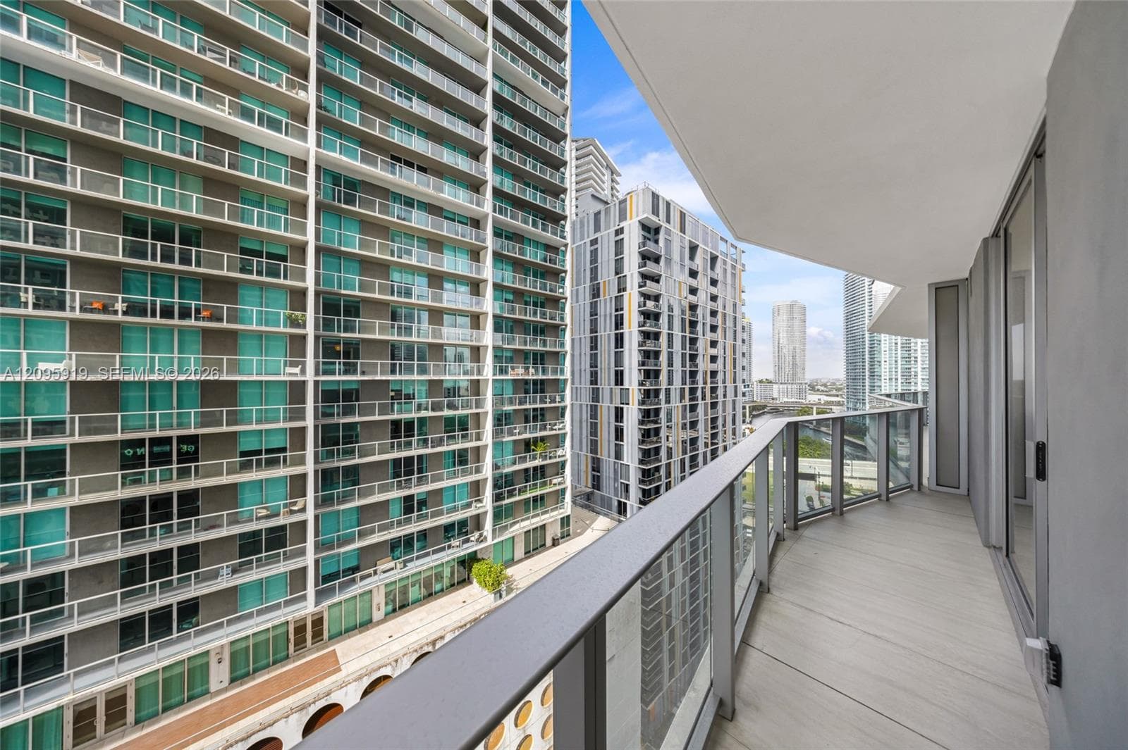 Viceroy Brickell Residences · #1708 in Miami - Photo 15