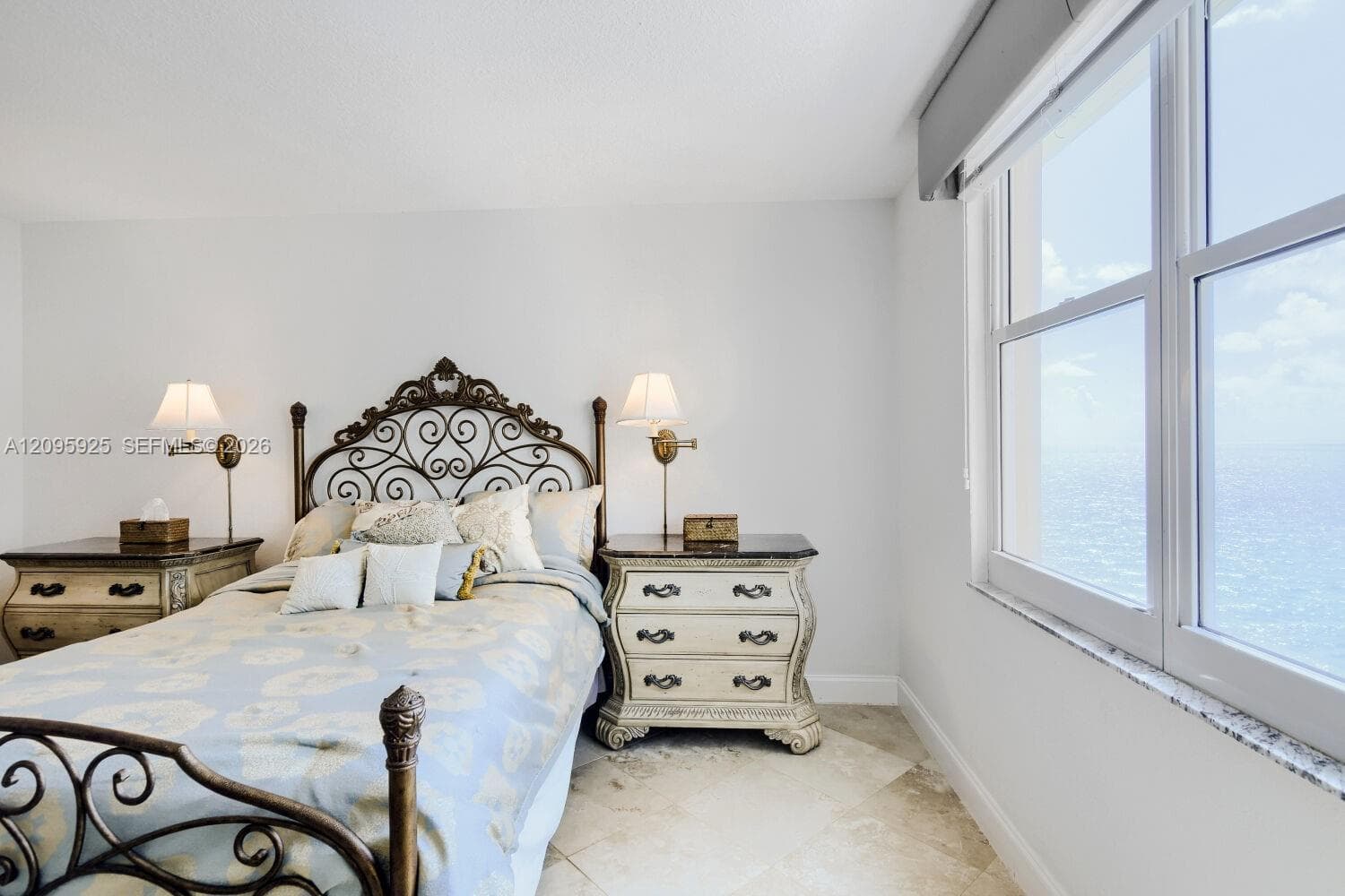WAVE CONDO · #1215 (AVAILABLE NOW-DEC) in Hollywood - Photo 8