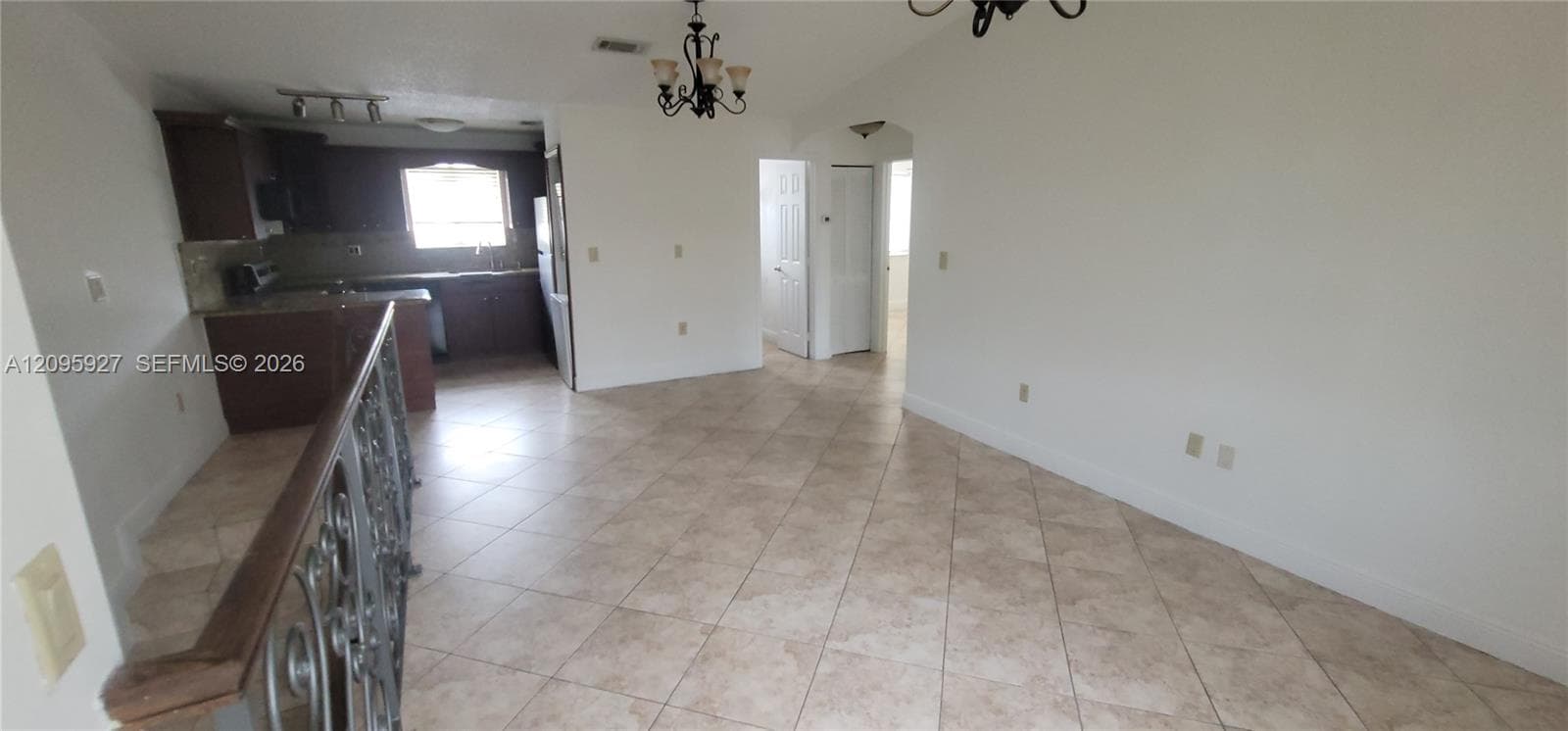 VALENCIA VILLAS CONDO · #201 in Hialeah - Photo 6