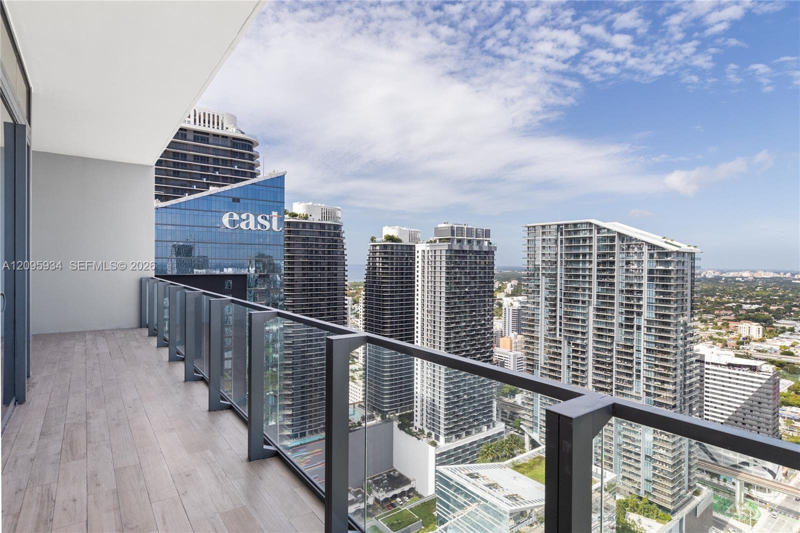 Reach Brickell City Centre · #4006 in Miami - Photo 3